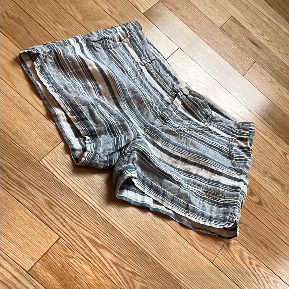 Striped light blue Women's Shorts sz 8